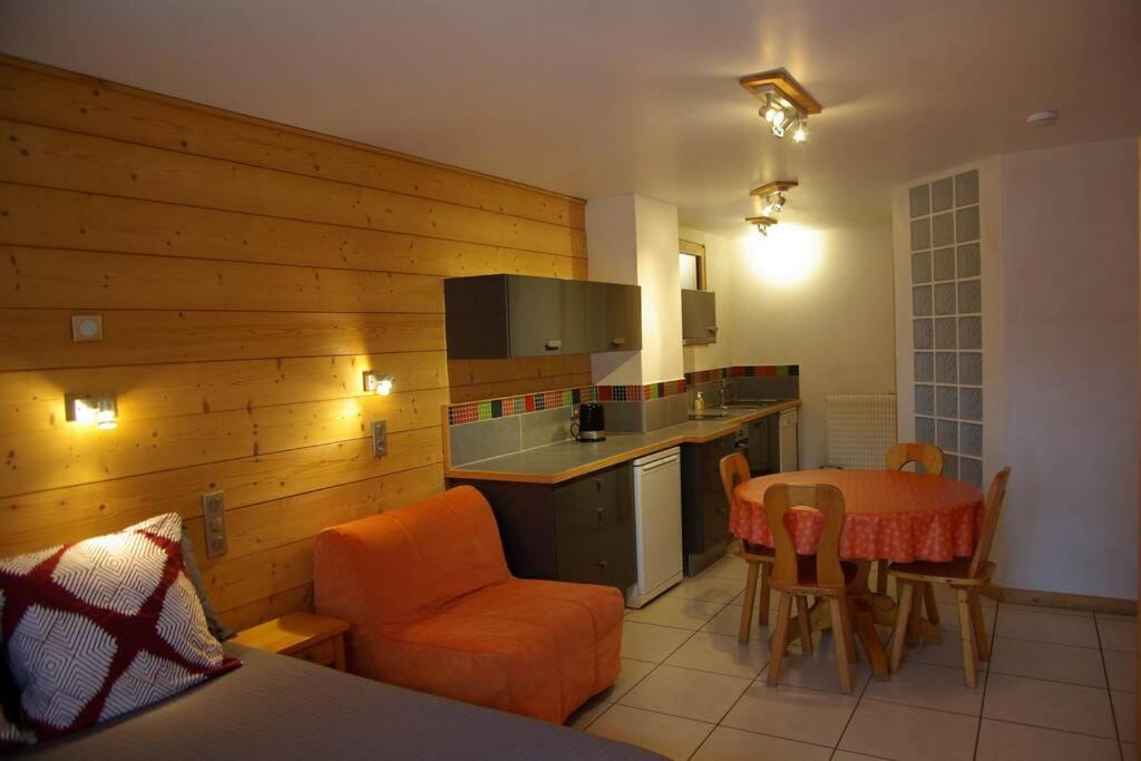 Apartment Studio Pleney Morzine Centre 2 A 3 Pers Calme Vue Jardin Parking Morzine